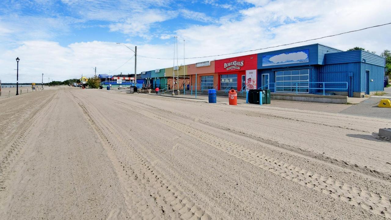 Main Beach River Retreat - Wasaga Beach 1 - Main Strip - 95 Mosley St Εξωτερικό φωτογραφία