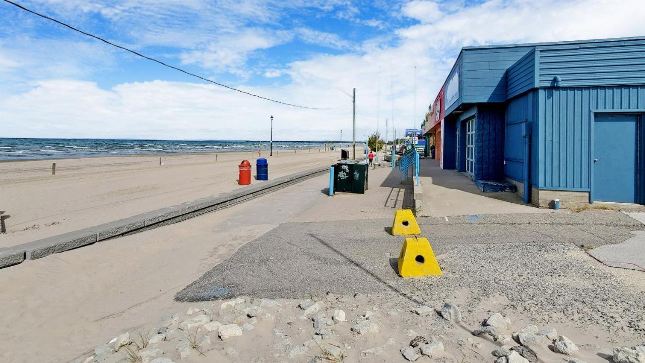 Main Beach River Retreat - Wasaga Beach 1 - Main Strip - 95 Mosley St Εξωτερικό φωτογραφία