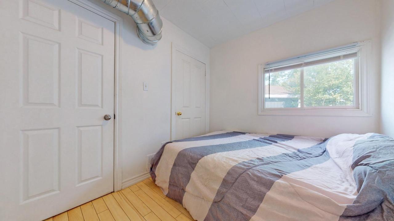 Main Beach River Retreat - Wasaga Beach 1 - Main Strip - 95 Mosley St Εξωτερικό φωτογραφία